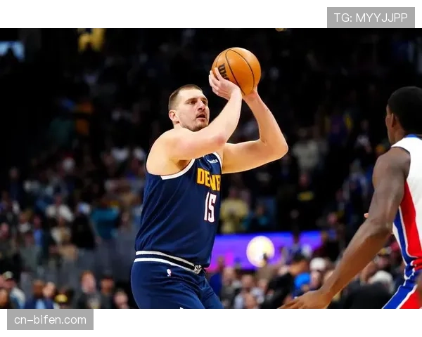 NBA常规赛：约基奇表现出色，掘金主场力克对手巩固西部排名